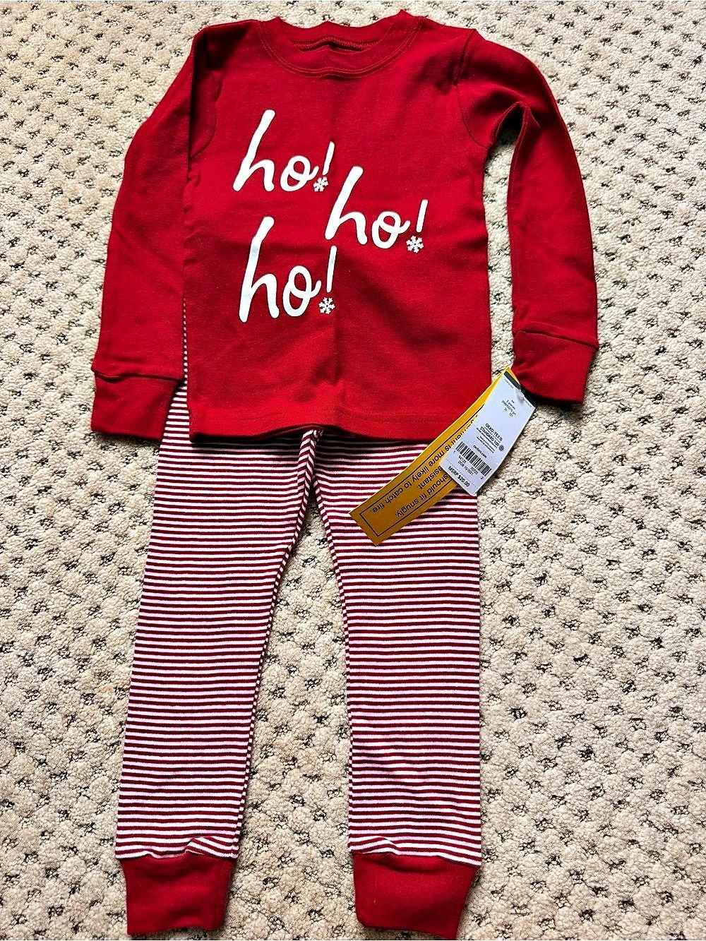 NWT Carters  Santa Striped Snug Fit Cotton Pajamas Set. 2T